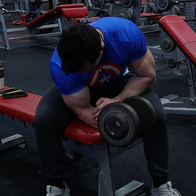 dumbbell-wrist-curls