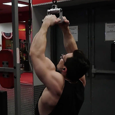 v grip lat pull downs
